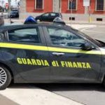 Caserta, GDF dona capi contraffatti